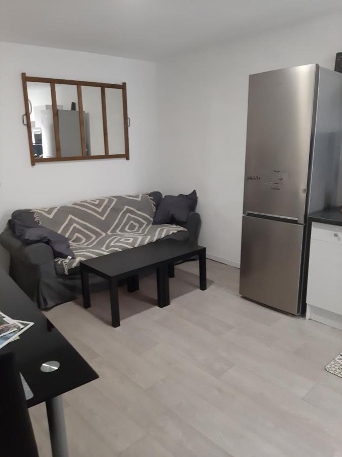 Le Logis Des Templiers Appartement Climatise Régusse Exterior foto