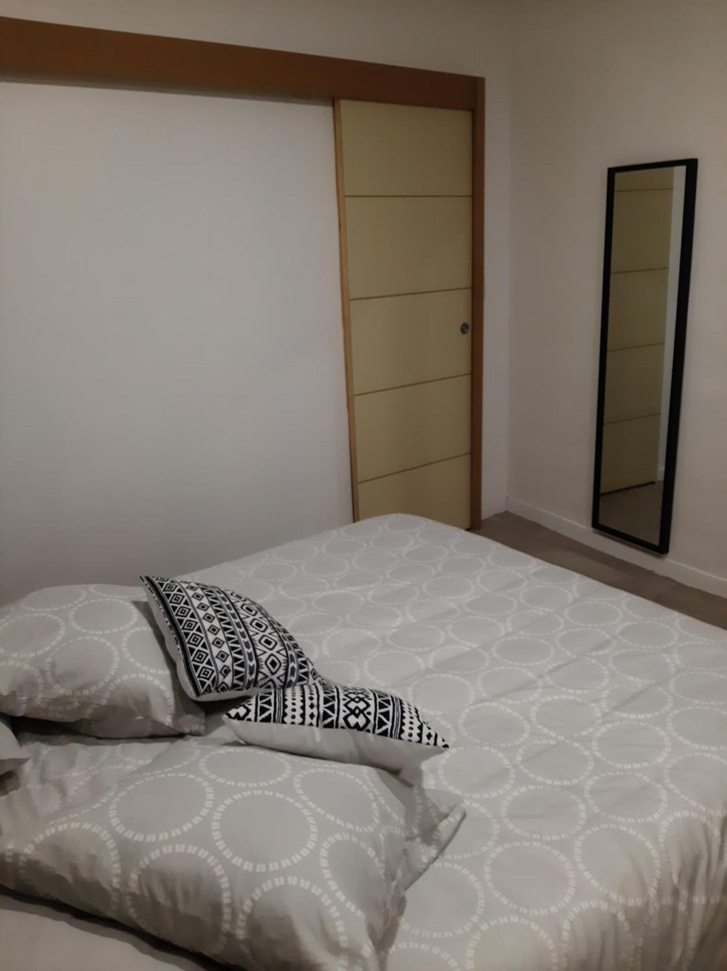Le Logis Des Templiers Appartement Climatise Régusse Exterior foto